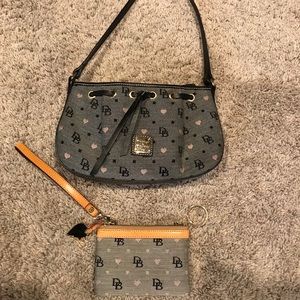 DOONEY AND BOURKE PURSE WITH WALLET HEART DESIGN